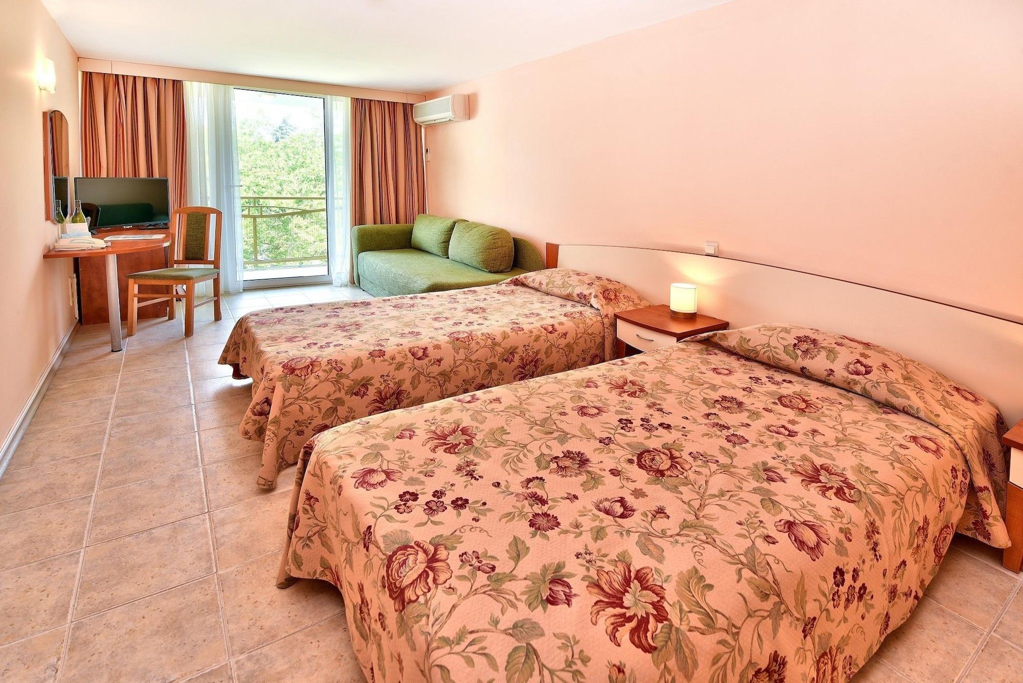 Hotel Malibu Albena Eksteriør bilde