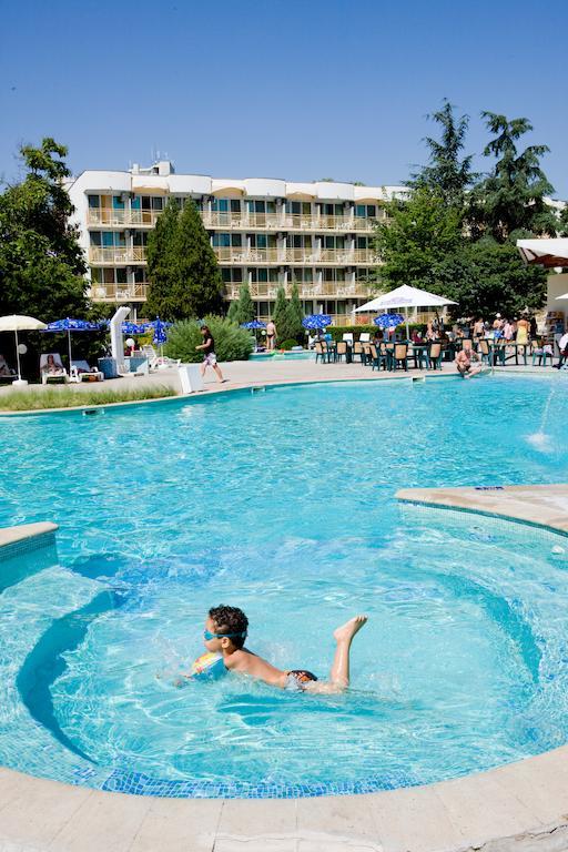 Hotel Malibu Albena Eksteriør bilde